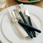 Cubiertos ligeros con mango fino - cuchara