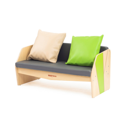 Pequeño sofá con cojín de asiento
